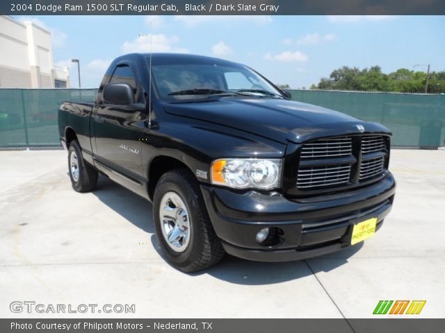 2004 Dodge Ram 1500 SLT Regular Cab in Black