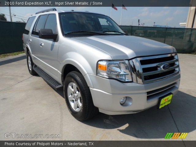 2010 Ford Expedition XLT in Ingot Silver Metallic