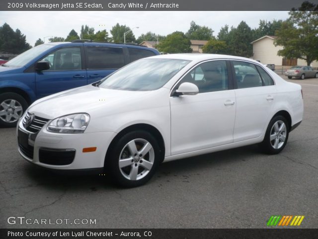 2009 Volkswagen Jetta SE Sedan in Candy White