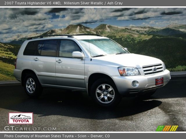 2007 Toyota Highlander V6 4WD in Millenium Silver Metallic