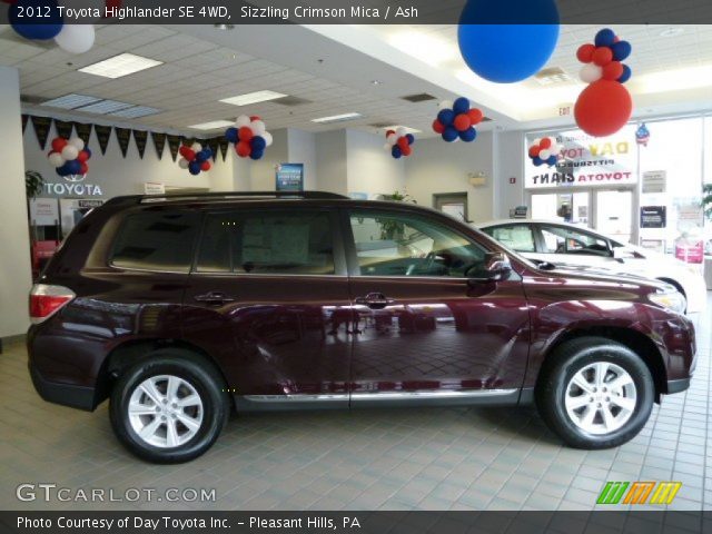 2012 Toyota Highlander SE 4WD in Sizzling Crimson Mica