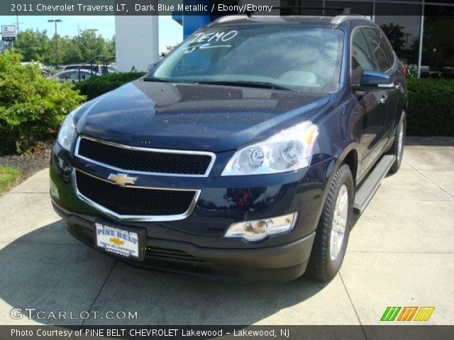 2011 Chevrolet Traverse LT in Dark Blue Metallic