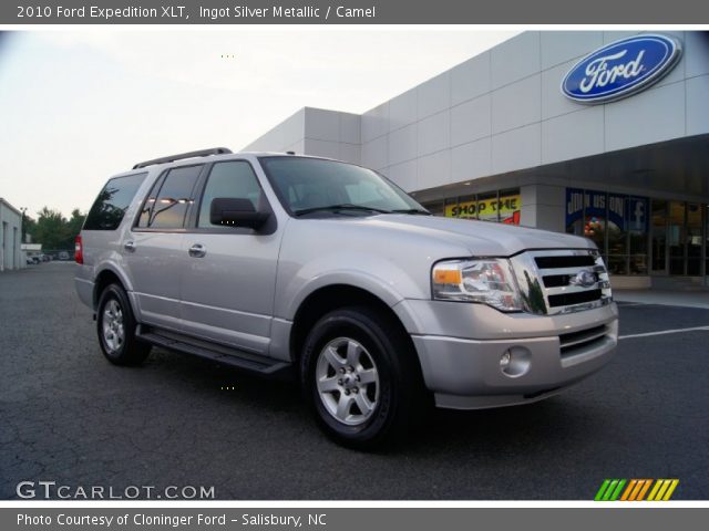 2010 Ford Expedition XLT in Ingot Silver Metallic