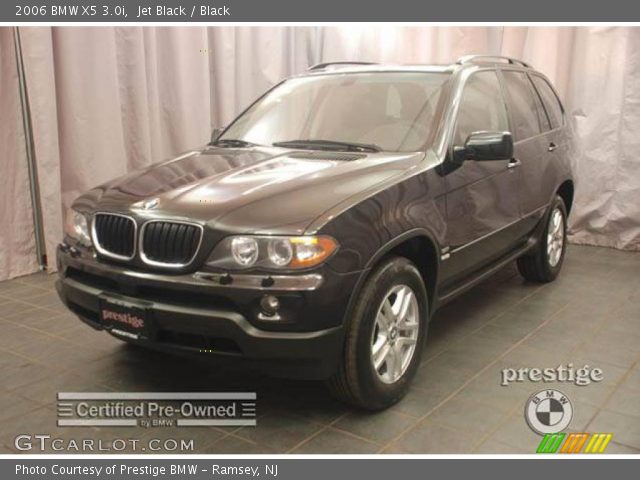 2006 BMW X5 3.0i in Jet Black