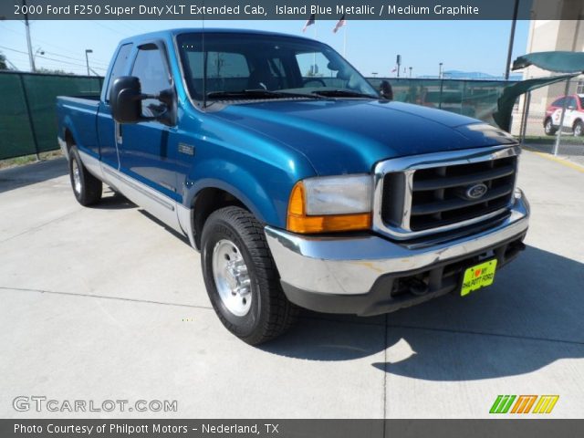 2000 Ford F250 Super Duty XLT Extended Cab in Island Blue Metallic