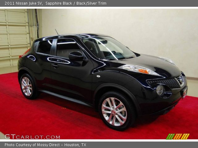 2011 Nissan Juke SV in Sapphire Black