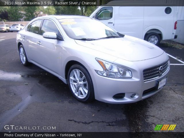 2010 Nissan Maxima 3.5 SV in Radiant Silver