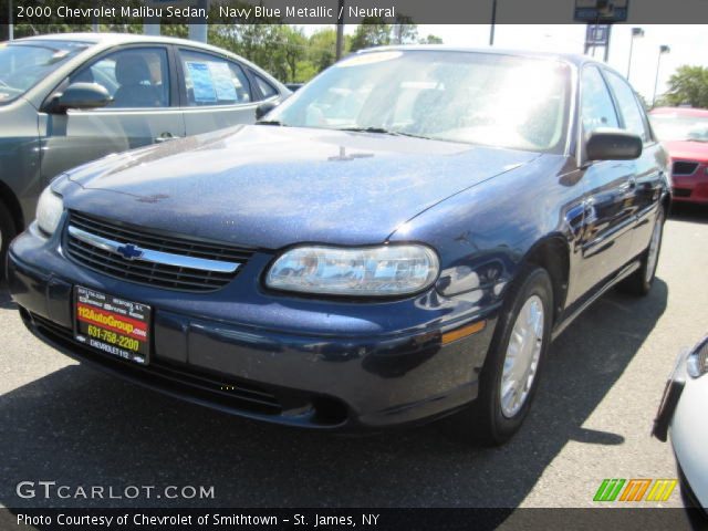 2000 Chevrolet Malibu Sedan in Navy Blue Metallic