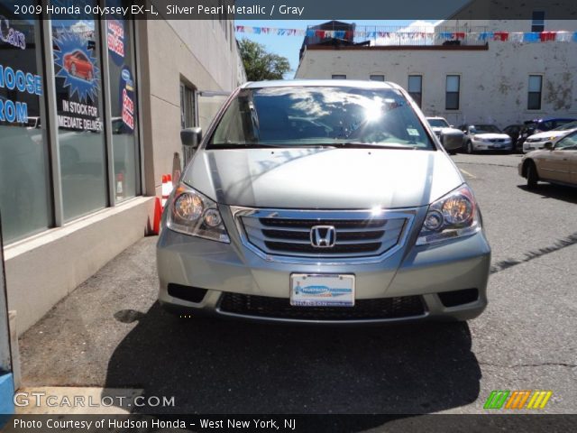 2009 Honda Odyssey EX-L in Silver Pearl Metallic