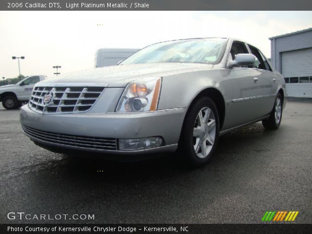 2006 Cadillac DTS  in Light Platinum Metallic