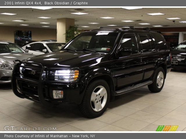 2001 Infiniti QX4 4x4 in Black Obsidian