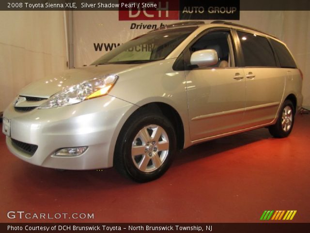 2008 Toyota Sienna XLE in Silver Shadow Pearl