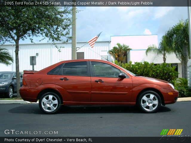 2005 Ford Focus ZX4 SES Sedan in Blazing Copper Metallic