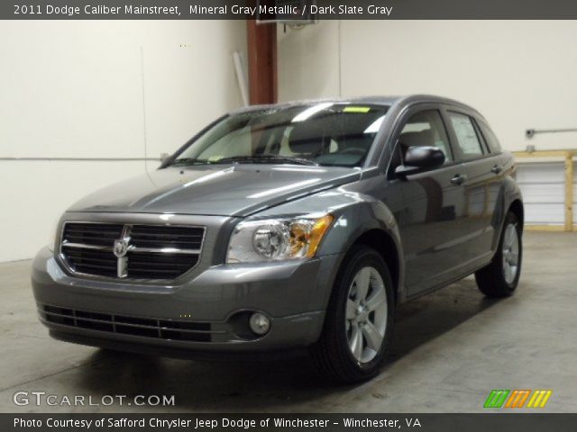 2011 Dodge Caliber Mainstreet in Mineral Gray Metallic