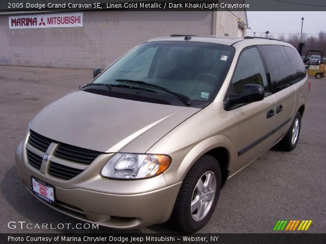 2005 Dodge Grand Caravan SE in Linen Gold Metallic