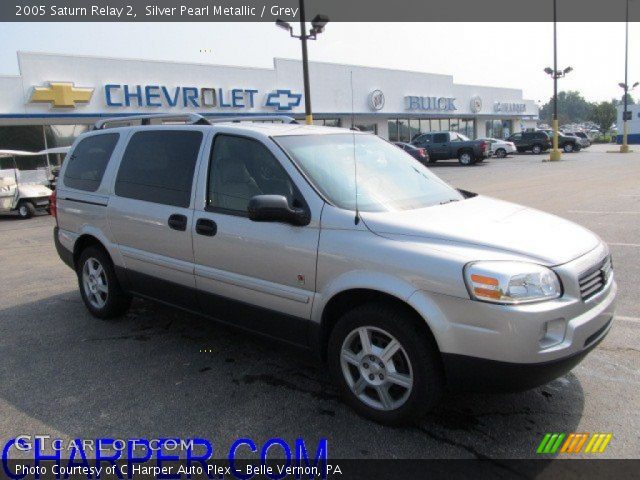 2005 Saturn Relay 2 in Silver Pearl Metallic
