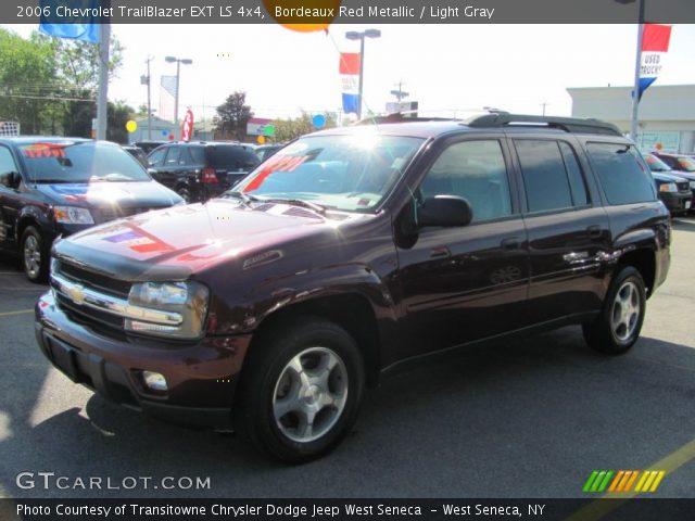 2006 Chevrolet TrailBlazer EXT LS 4x4 in Bordeaux Red Metallic