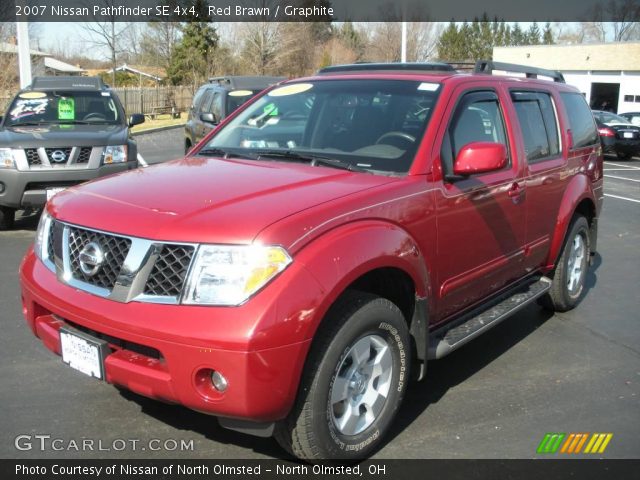 2007 Nissan Pathfinder SE 4x4 in Red Brawn