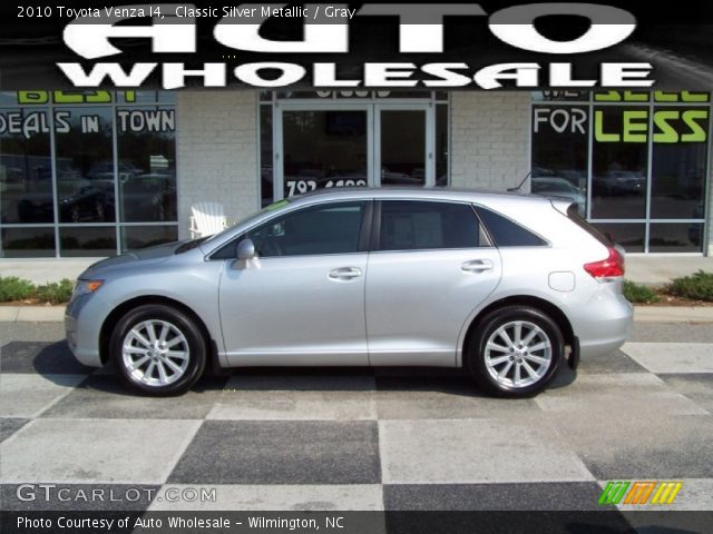 2010 Toyota Venza I4 in Classic Silver Metallic