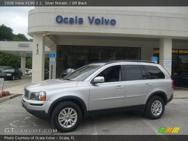 2008 Volvo XC90 3.2 in Silver Metallic