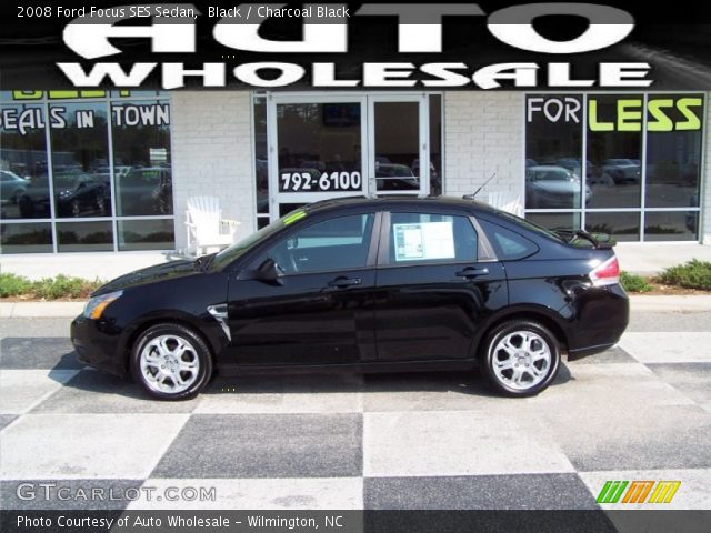 2008 Ford Focus SES Sedan in Black