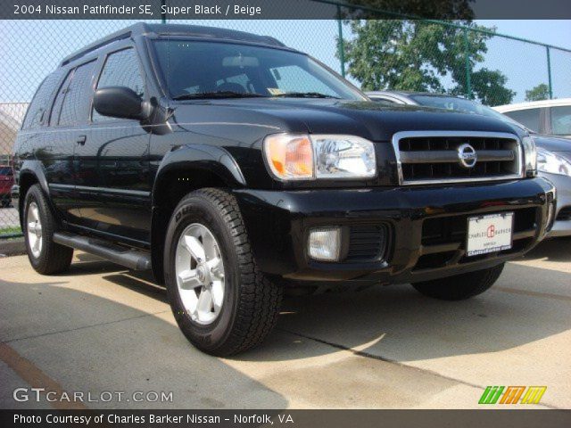 2004 Nissan Pathfinder SE in Super Black