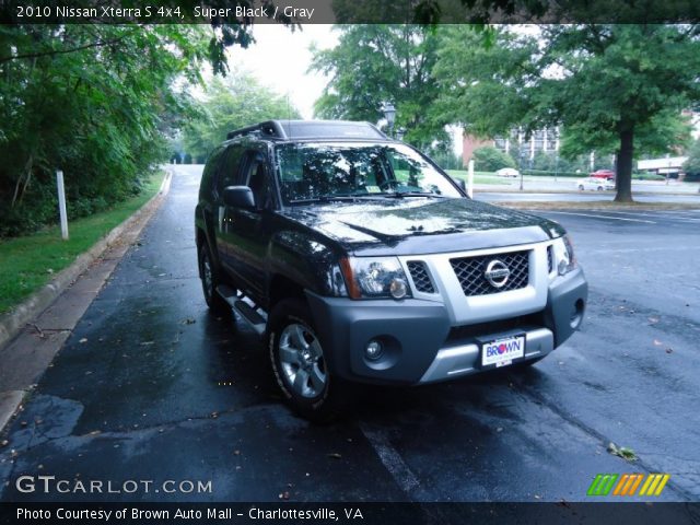 2010 Nissan Xterra S 4x4 in Super Black