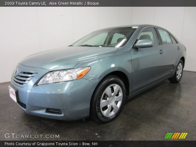 2009 Toyota Camry LE in Aloe Green Metallic