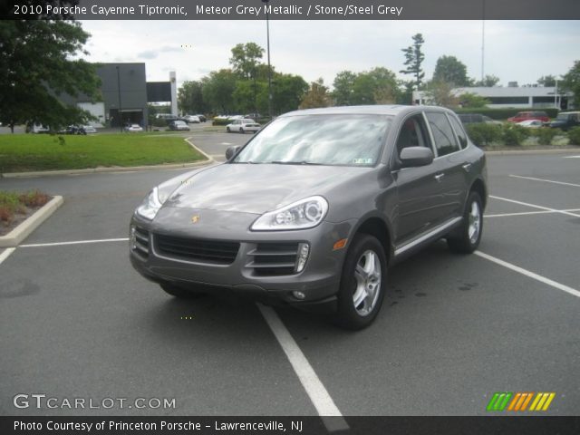 2010 Porsche Cayenne Tiptronic in Meteor Grey Metallic