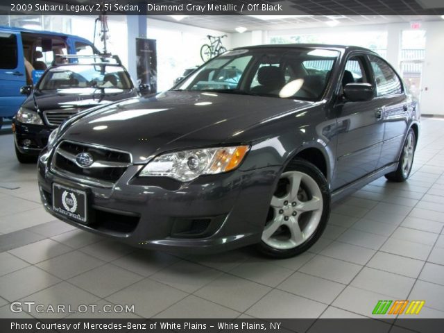2009 Subaru Legacy 2.5i Sedan in Diamond Gray Metallic