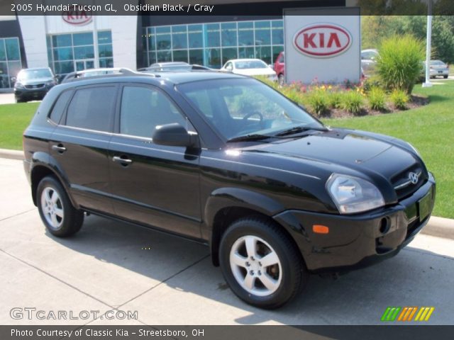 2005 Hyundai Tucson GL in Obsidian Black