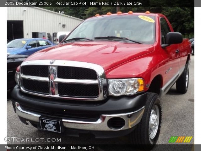 2005 Dodge Ram 2500 ST Regular Cab 4x4 in Flame Red