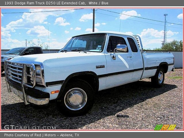 1993 Dodge Ram Truck D250 LE Extended Cab in White
