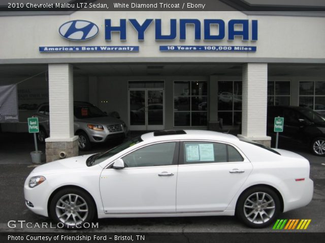 2010 Chevrolet Malibu LTZ Sedan in White Diamond Tricoat