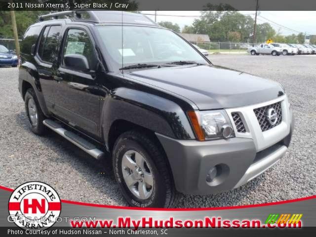2011 Nissan Xterra S in Super Black
