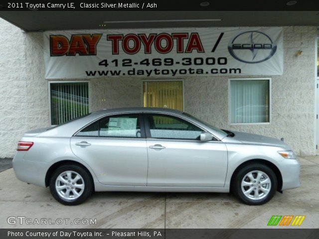 2011 Toyota Camry LE in Classic Silver Metallic