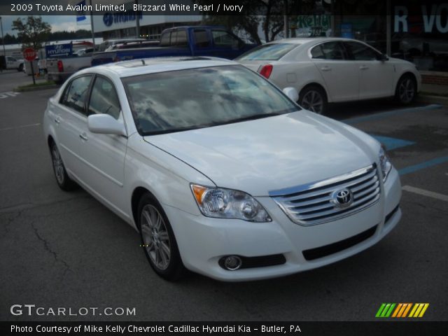2009 Toyota Avalon Limited in Blizzard White Pearl