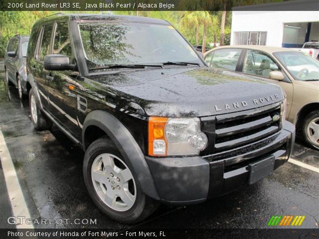 2006 Land Rover LR3 SE in Java Black Pearl