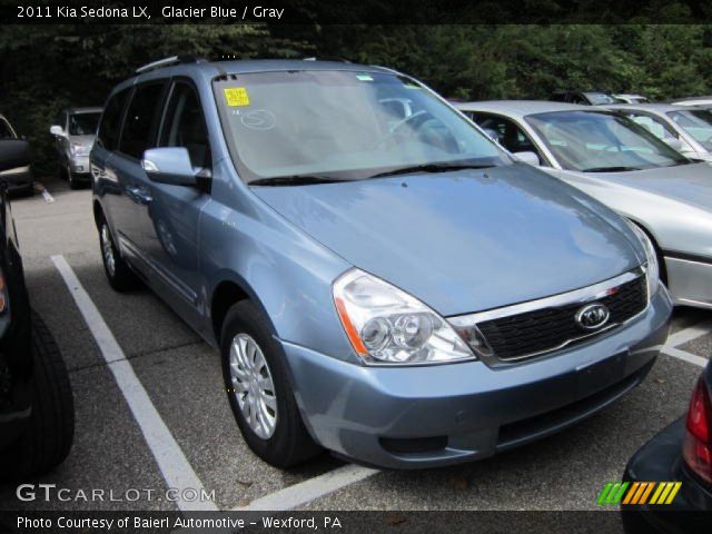 2011 Kia Sedona LX in Glacier Blue