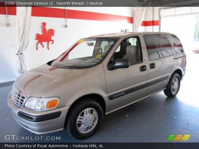 2000 Chevrolet Venture LS in Sandrift Metallic