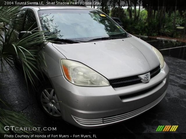 2004 Toyota Sienna LE in Silver Shadow Pearl