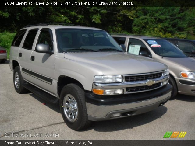 2004 Chevrolet Tahoe LS 4x4 in Silver Birch Metallic