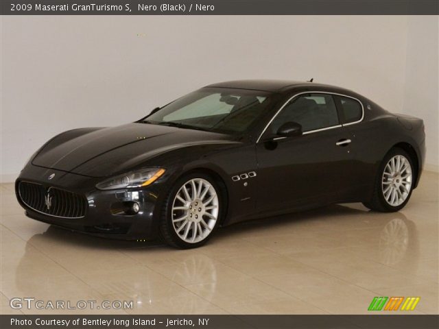 2009 Maserati GranTurismo S in Nero (Black)