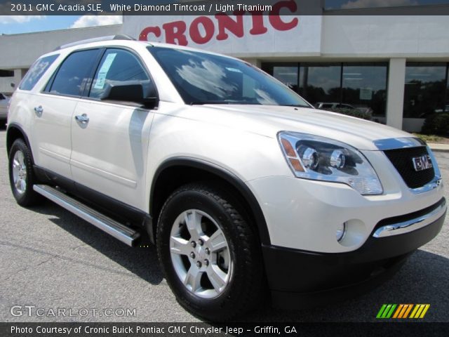 2011 GMC Acadia SLE in White Diamond Tintcoat