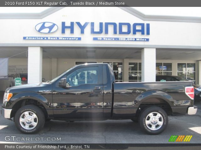 2010 Ford F150 XLT Regular Cab in Tuxedo Black