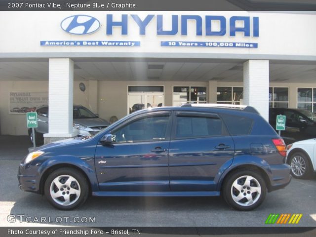 2007 Pontiac Vibe  in Neptune Blue