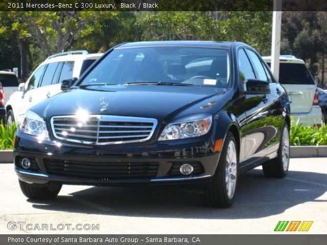 2011 Mercedes-Benz C 300 Luxury in Black