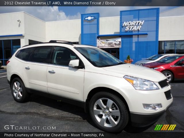 2012 Chevrolet Traverse LT AWD in White Diamond Tricoat