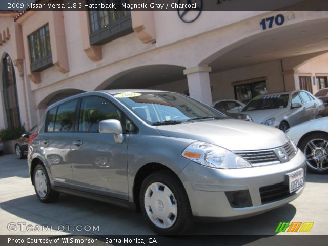 2009 Nissan Versa 1.8 S Hatchback in Magnetic Gray