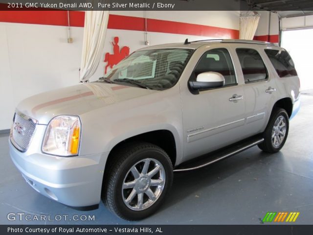 2011 GMC Yukon Denali AWD in Pure Silver Metallic